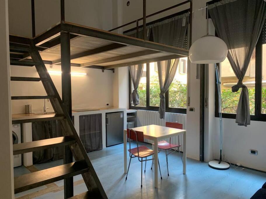 Apartment Ven79 Loreto - Duomo - Near To The Central Station -